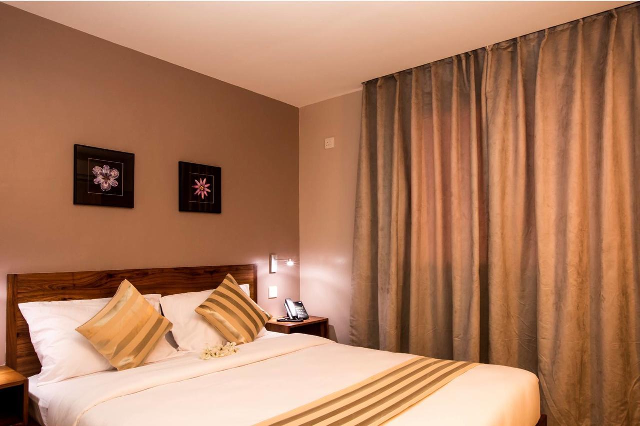 Venus Premier Hotel Аруша Экстерьер фото